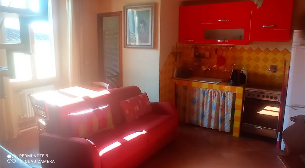 Monolocale con divano letto